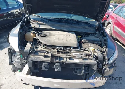 2015 Jeep Cherokee Latitude из США, поврежденный, VIN 1C4PJMCS7FW558546